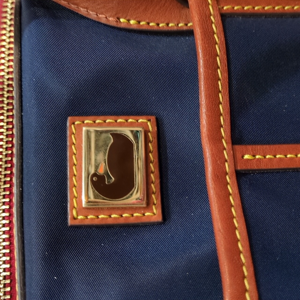 Dooney & Bourke Navy 🔵 Wayfarer Satchel Camden Collection crossbody purse - Picture 2 of 16